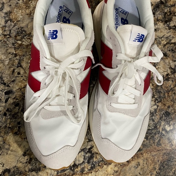 New Balance 237 White Burgundy Retro Streetwear Size 12 - Picture 3 of 7